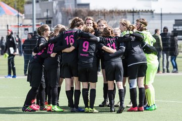 Bild 22 - B-Juniorinnen St.Pauli - C-Juniorinnen SV Steinhorst : Ergebnis: 1:2